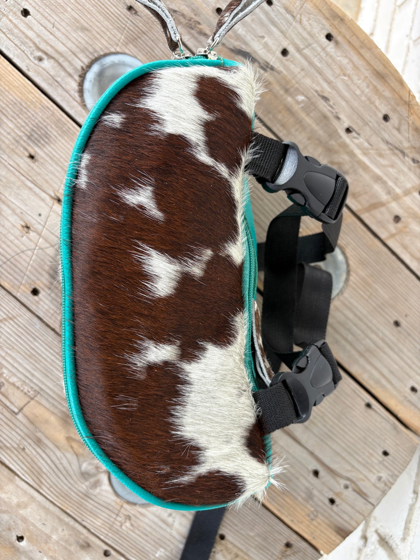 RLP Cowhide Saddle Sack - turquoise (1)