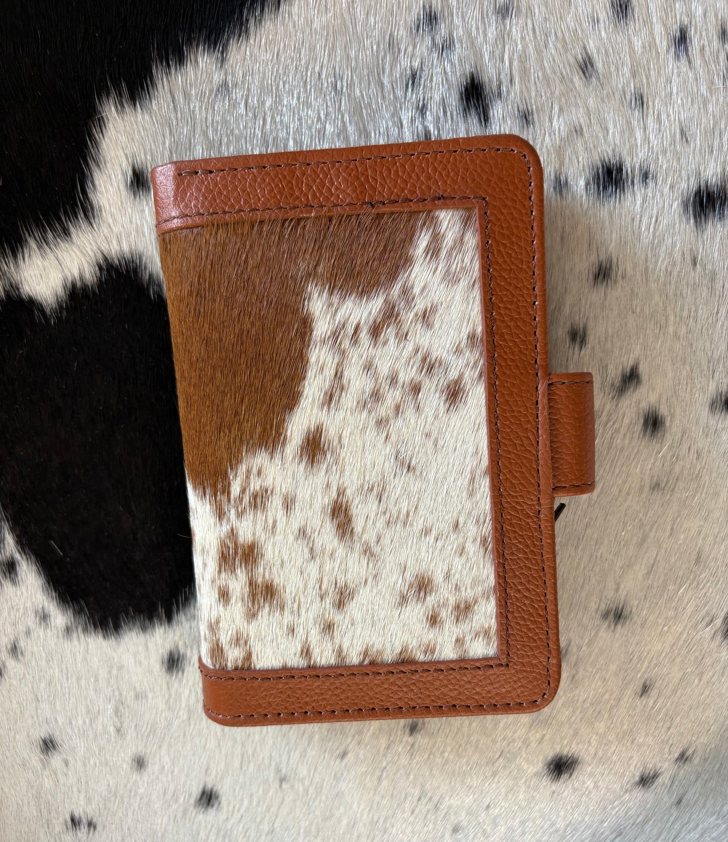 Cowhide Pocket Wallet - tan