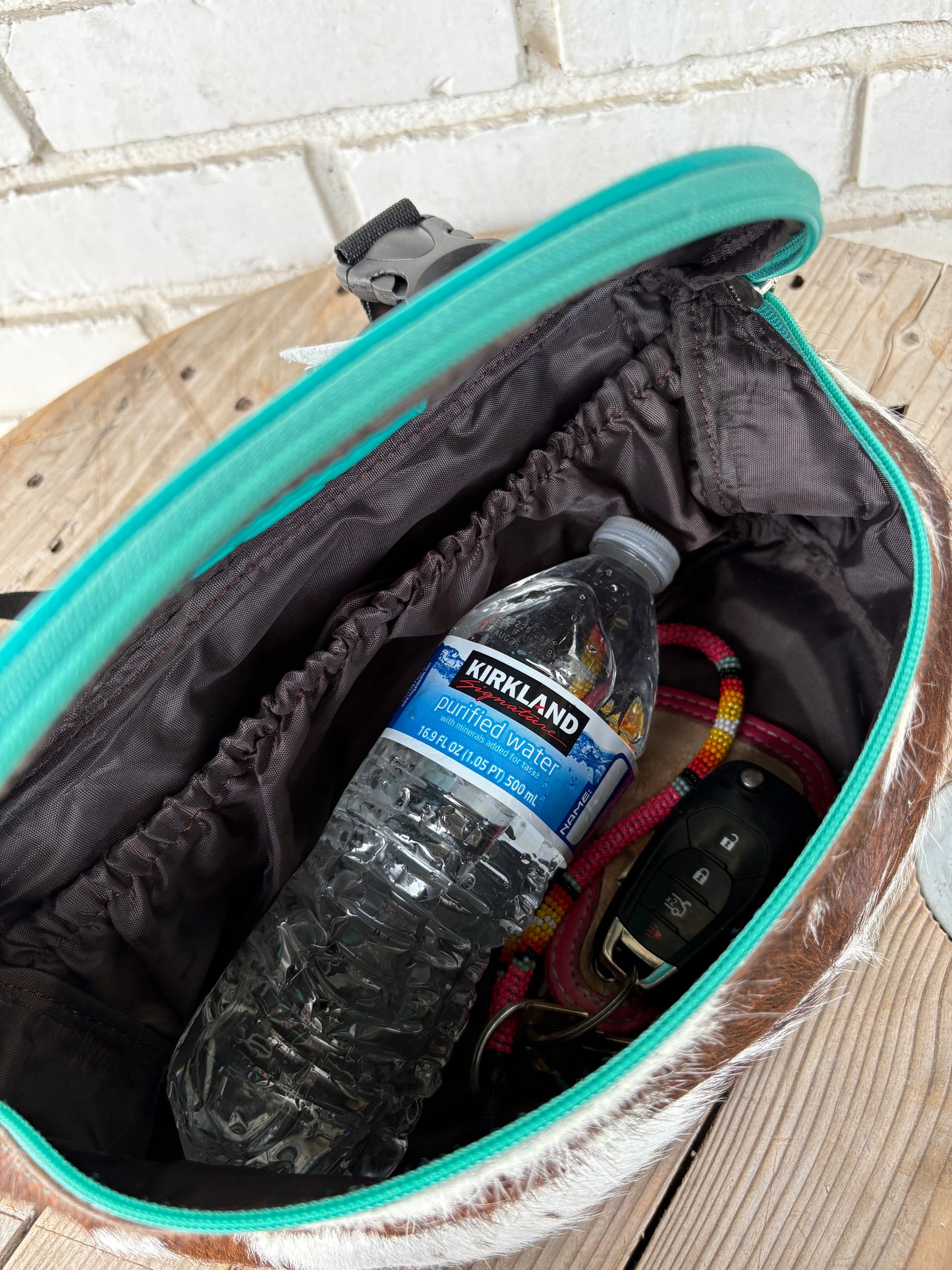 RLP Cowhide Saddle Sack - turquoise (1)