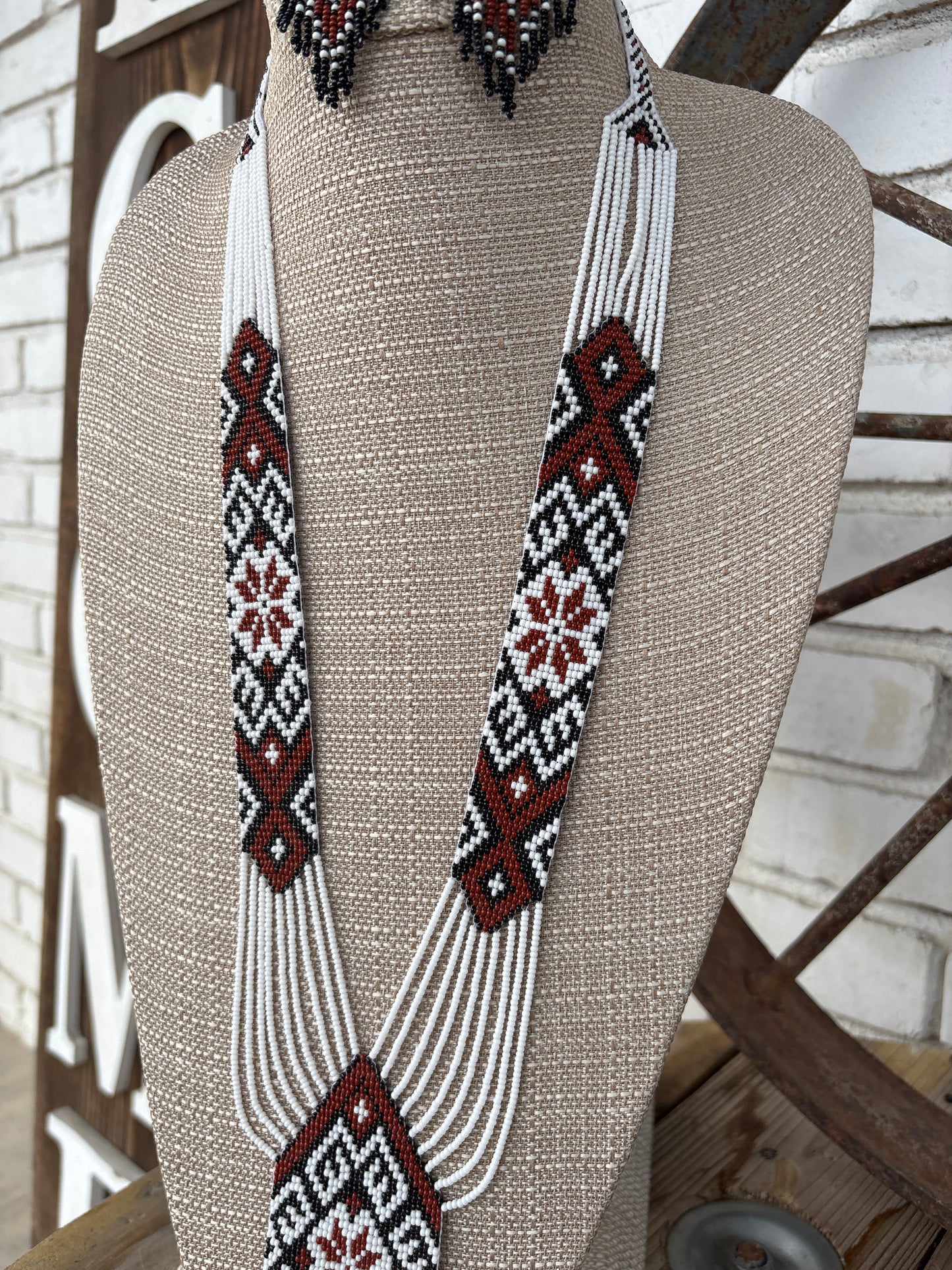 Trojans Necklace + Earrings SET