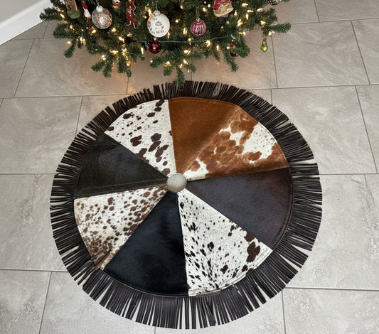 Cowhide Tree Skirt- brown fringe