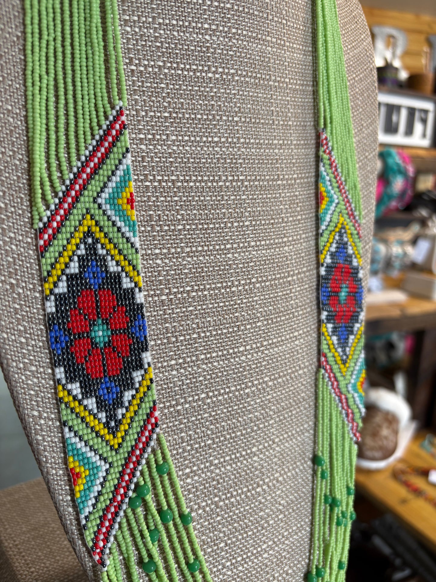 Limón Floral Beaded Necklace