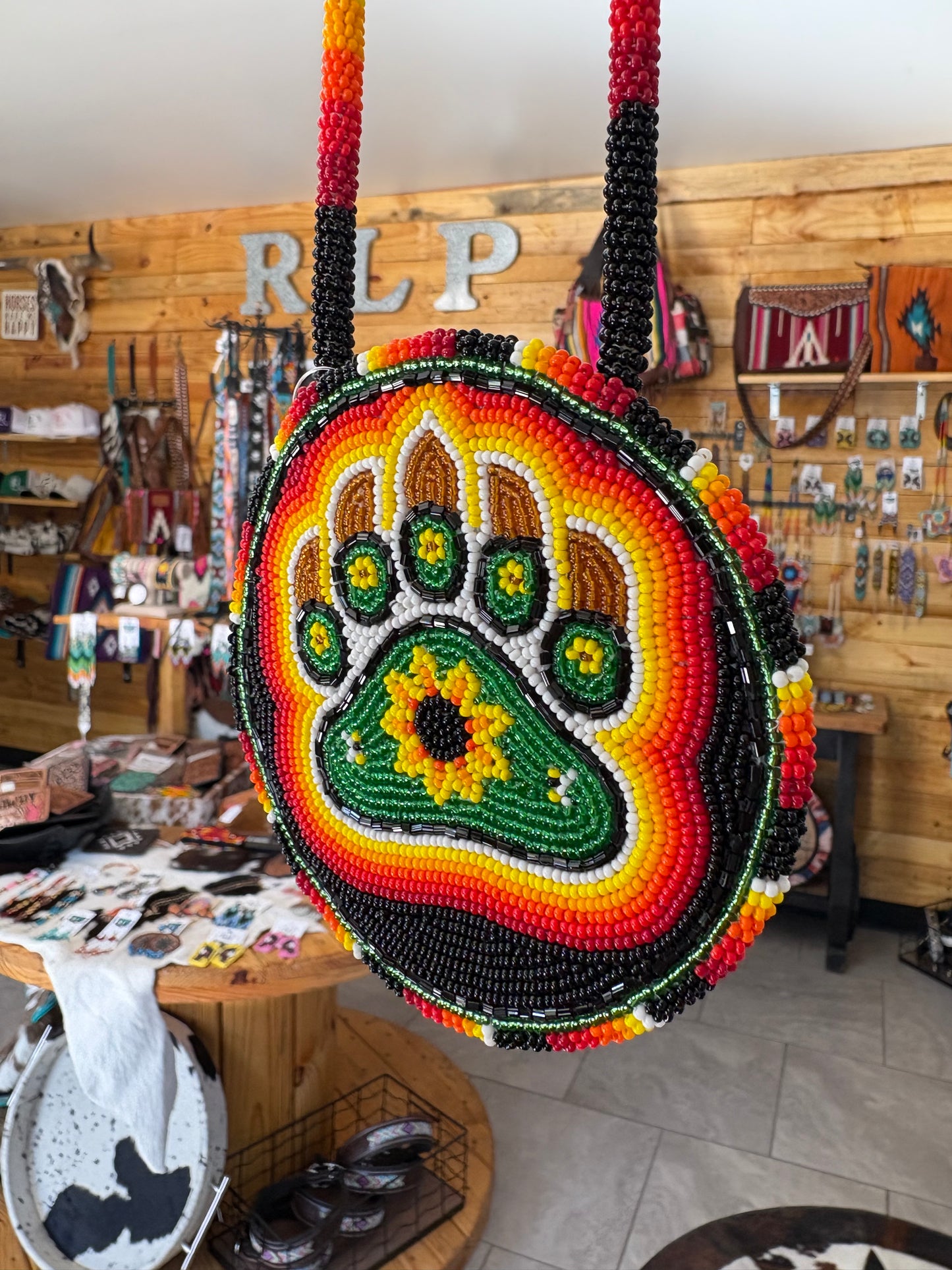 Bear Paw Flower Pendant