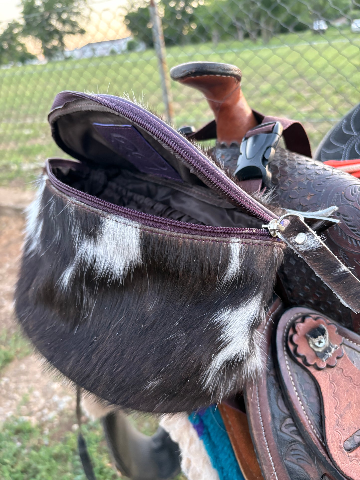 RLP Cowhide Saddle Sack - purple (7)