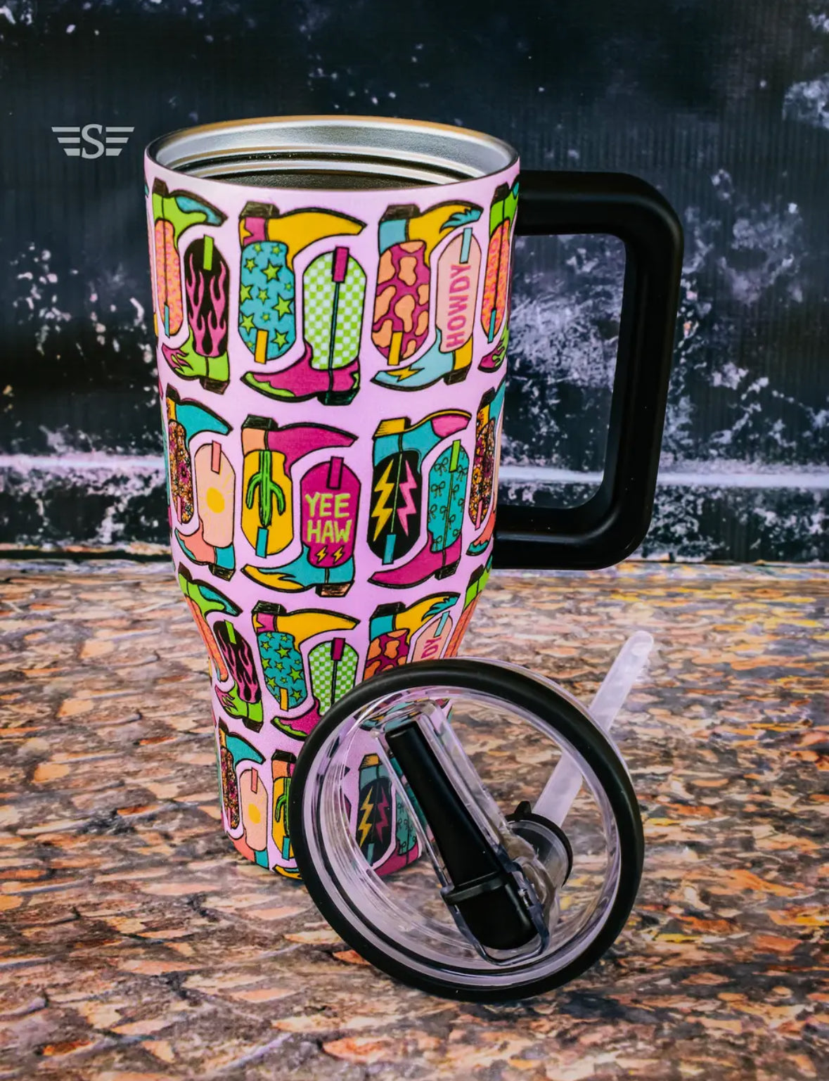 Vibrant Boot Scootin’ Tumbler- 32oz