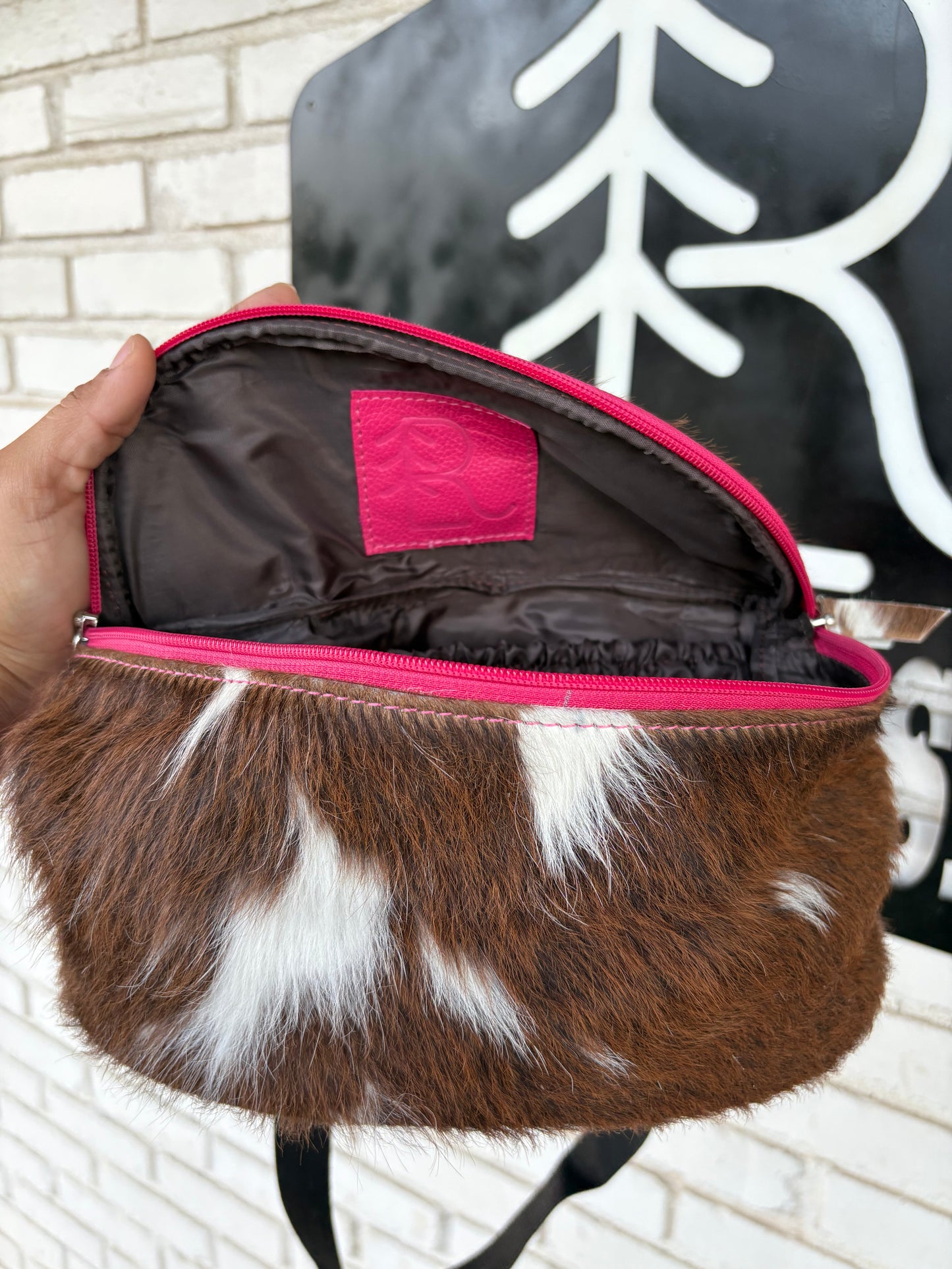 RLP Cowhide Saddle Sack- pink (6)